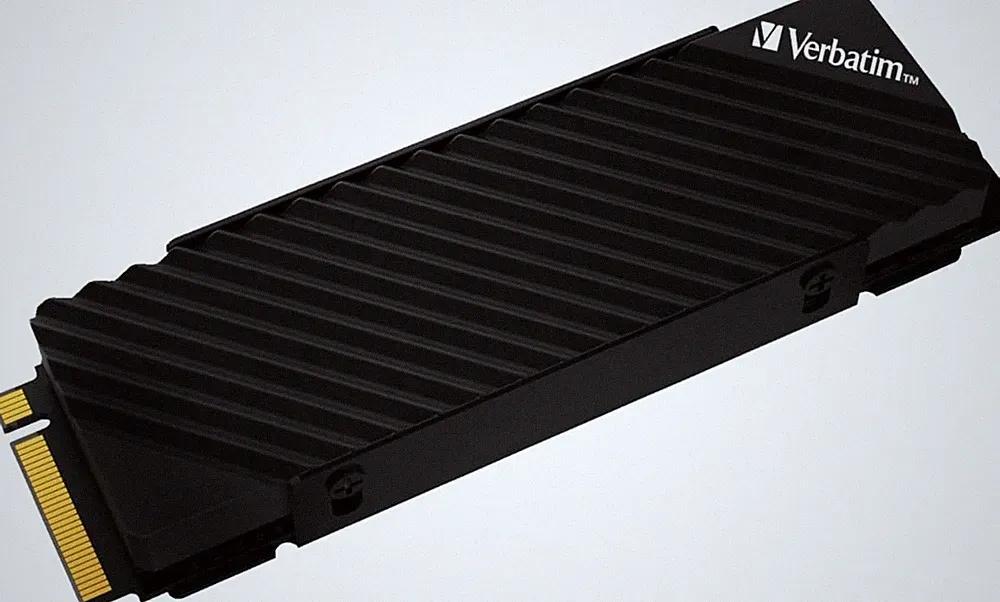4tb NVMe M.2 2280 SSD PCIe HeatSink Verbatim Vi7000G #49369 Playstation 5 NIB
